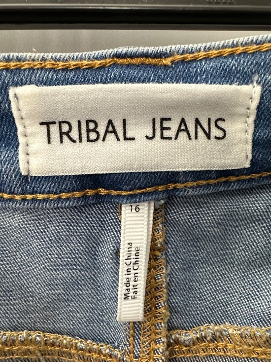 NWT Tribal Jeans Embroidered Wide Leg Denim Women’s Size 16 - Picture 5 of 7